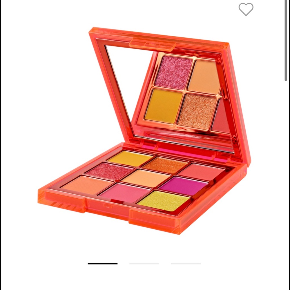 NEON ORANGE HUDABEAUTY EYESHADOW!! - NEW IN BOX